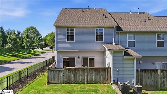 200 Greenbush Court, Mauldin, SC 29662