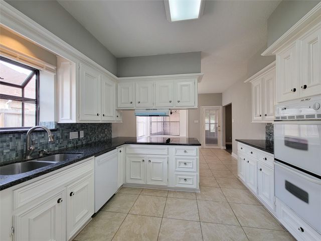 11614 Taos Lane, Houston, TX 77070