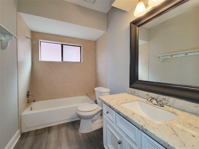 11614 Taos Lane, Houston, TX 77070