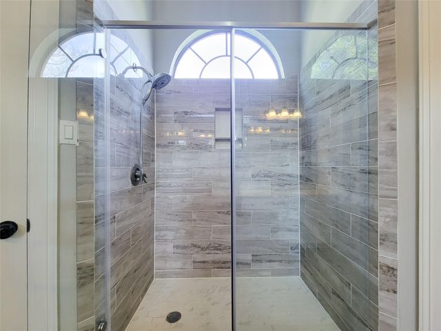 11614 Taos Lane, Houston, TX 77070