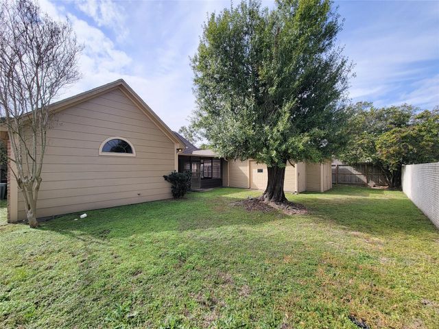 11614 Taos Lane, Houston, TX 77070