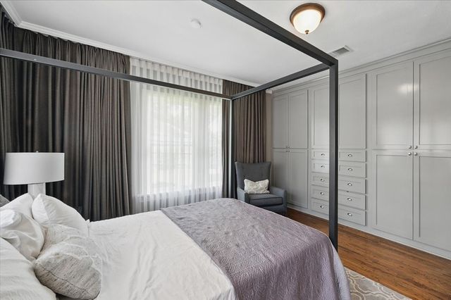 3418 Worth Hills Drive, Fort Worth, TX 76109