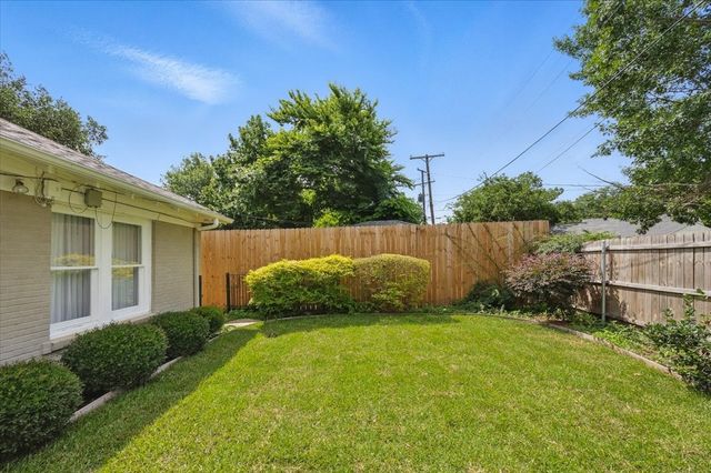 3418 Worth Hills Drive, Fort Worth, TX 76109