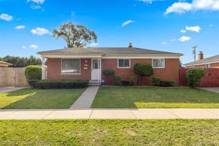 1375 Wilson Avenue, Lincoln Park, MI 48146