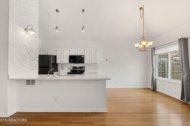 3015 Springtime Way, Knoxville, TN 37912