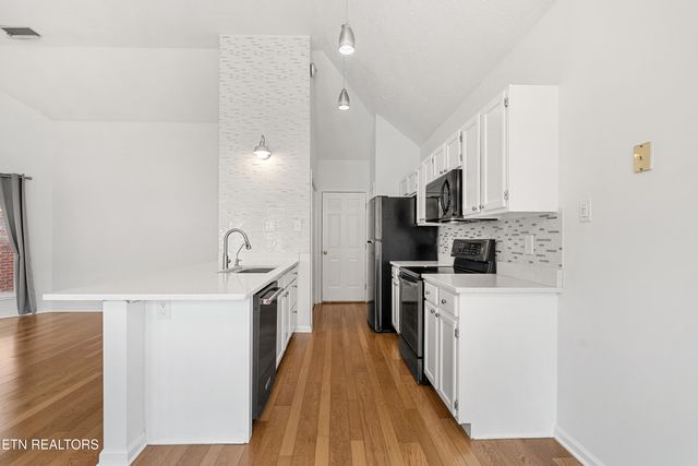 3015 Springtime Way, Knoxville, TN 37912