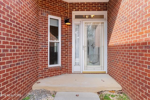 3015 Springtime Way, Knoxville, TN 37912