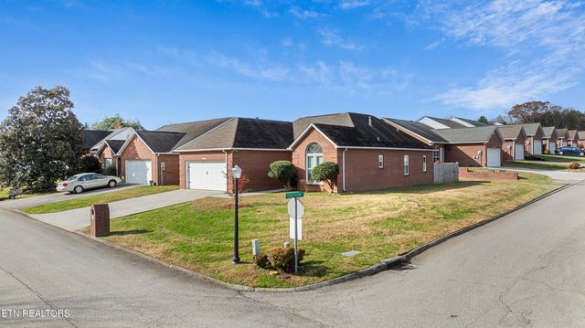 3015 Springtime Way, Knoxville, TN 37912