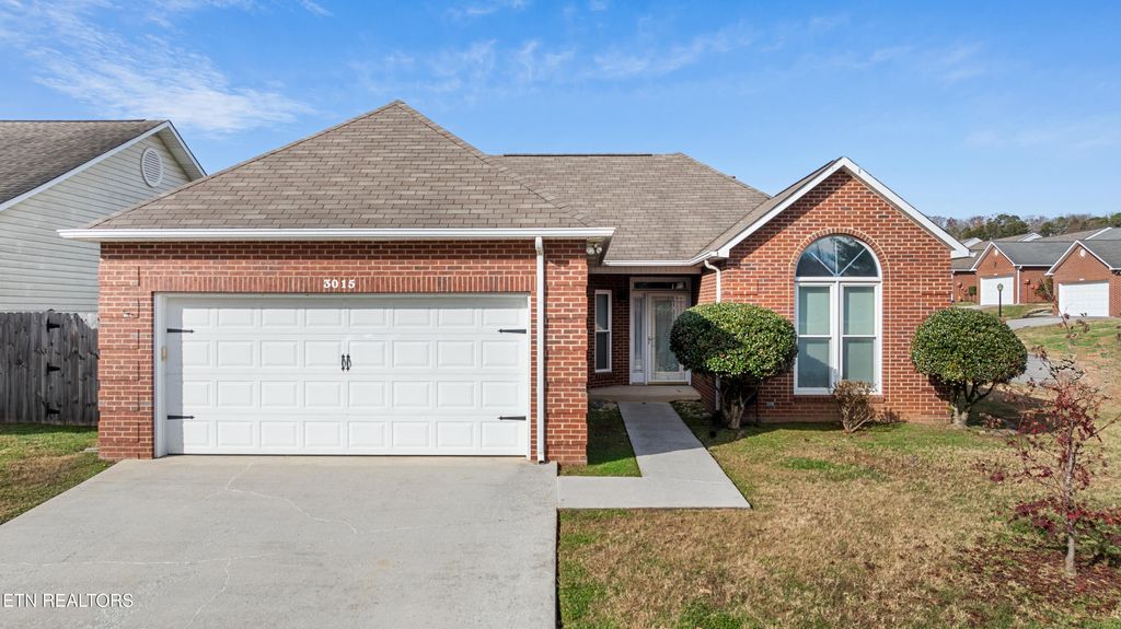 3015 Springtime Way, Knoxville, TN 37912