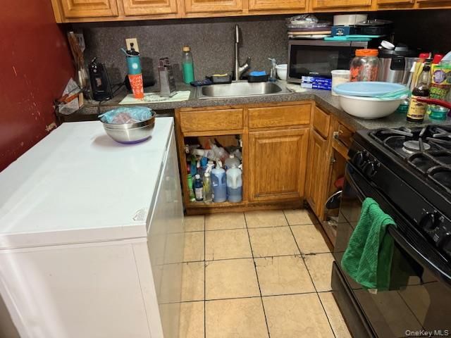 2120 Clinton, Bronx, NY 10457