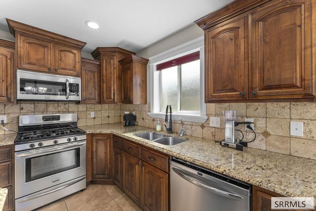 1917 Lexington Avenue, Idaho Falls, ID 83404