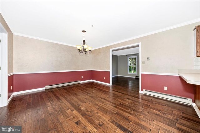10901 HOPEWELL RD, Hagerstown, MD 21740