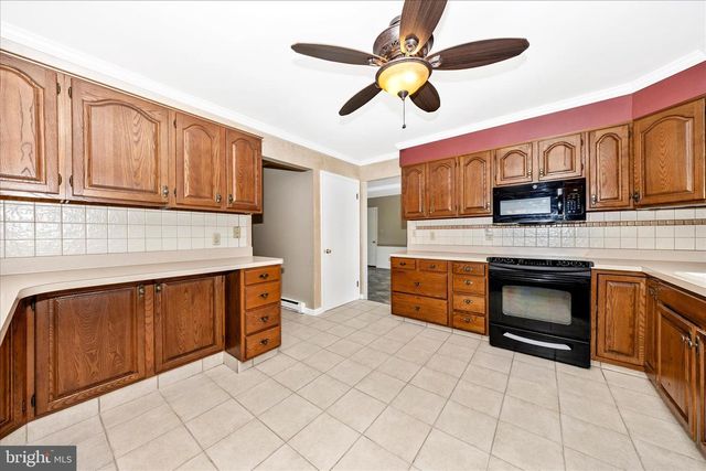10901 HOPEWELL RD, Hagerstown, MD 21740