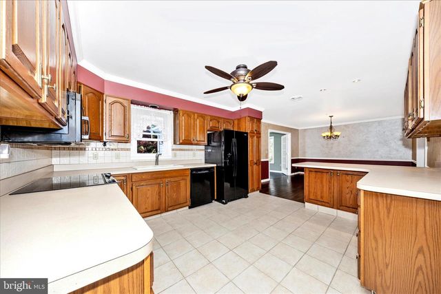10901 HOPEWELL RD, Hagerstown, MD 21740