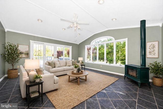 10901 HOPEWELL RD, Hagerstown, MD 21740
