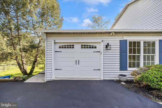 10901 HOPEWELL RD, Hagerstown, MD 21740
