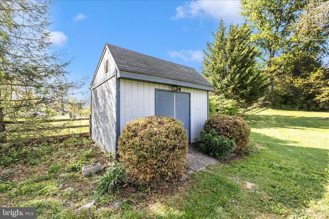 10901 HOPEWELL RD, Hagerstown, MD 21740