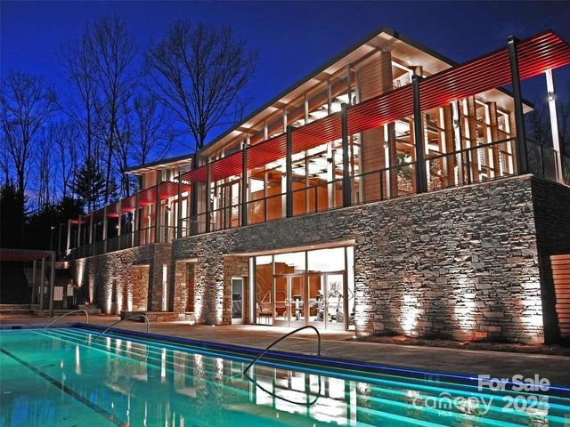 56 Ramble Way, Asheville, NC 28803