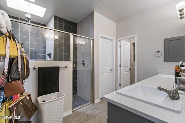 930 BICKNOR Place, El Paso, TX 79928