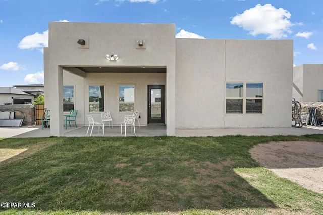 930 BICKNOR Place, El Paso, TX 79928