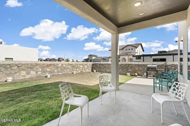 930 BICKNOR Place, El Paso, TX 79928