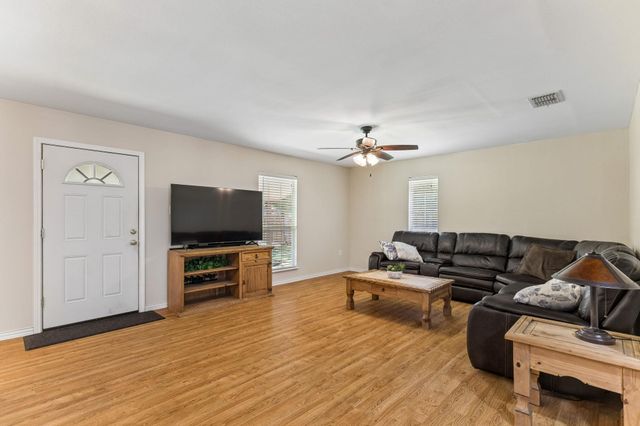1508 Glen Burnie DR, Cedar Park, TX 78613