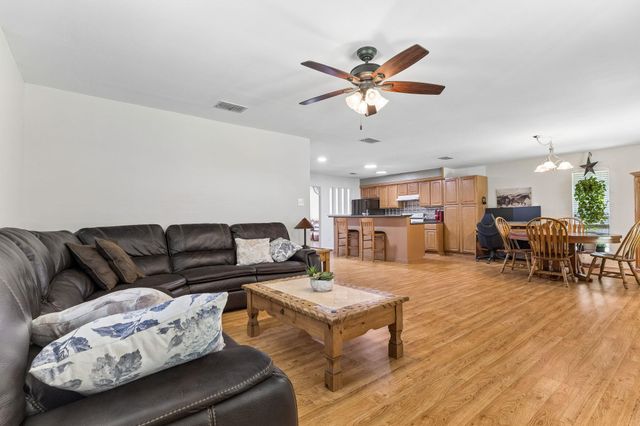 1508 Glen Burnie DR, Cedar Park, TX 78613