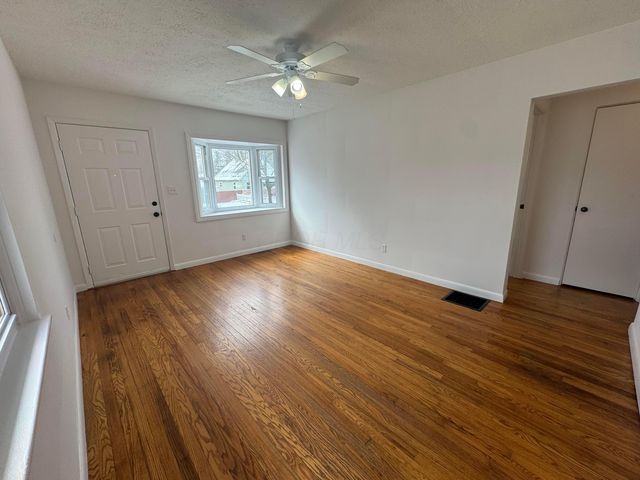 468 E Lincoln Avenue, Columbus, OH 43214