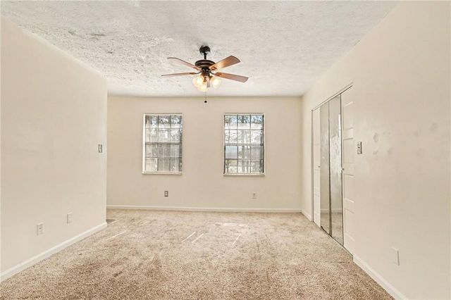 1388 Wood Circle S, Morrow, GA 30260