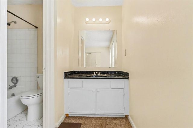 1388 Wood Circle S, Morrow, GA 30260