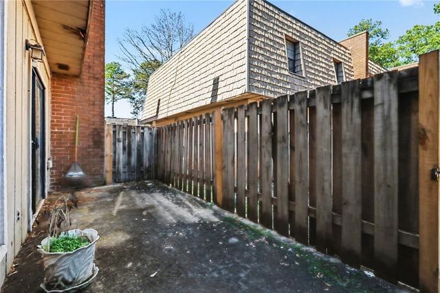 1388 Wood Circle S, Morrow, GA 30260