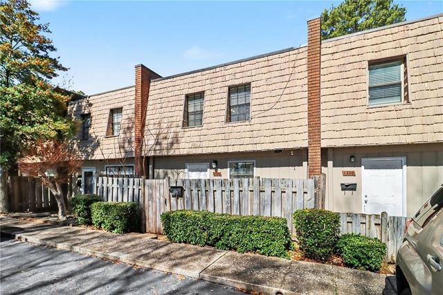 1388 Wood Circle S, Morrow, GA 30260