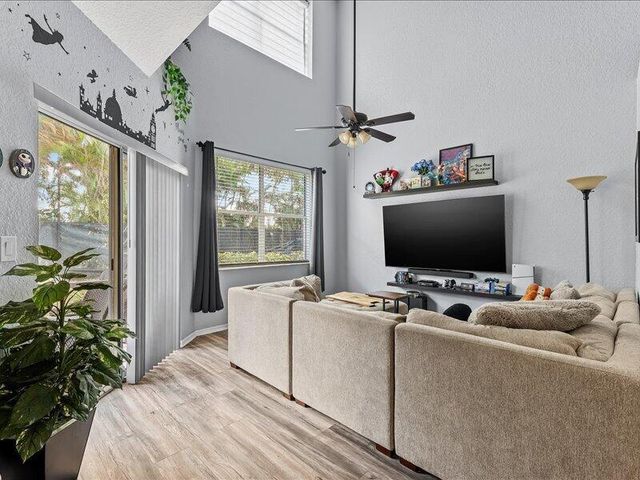 20970 Via Alamanda 2, Boca Raton, FL 33428