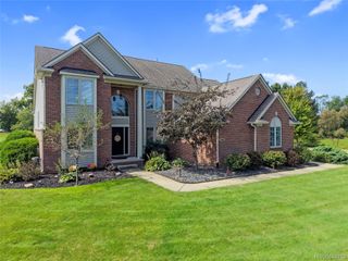 2303 Arciero Court, Hartland Township, MI 48855