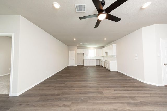 2110 Creole Creek Lane, Houston, TX 77090