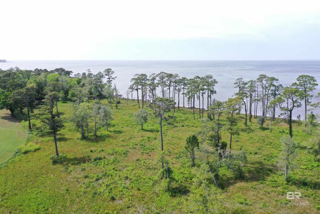 34 Bayside Court, Gulf Shores, AL 36542