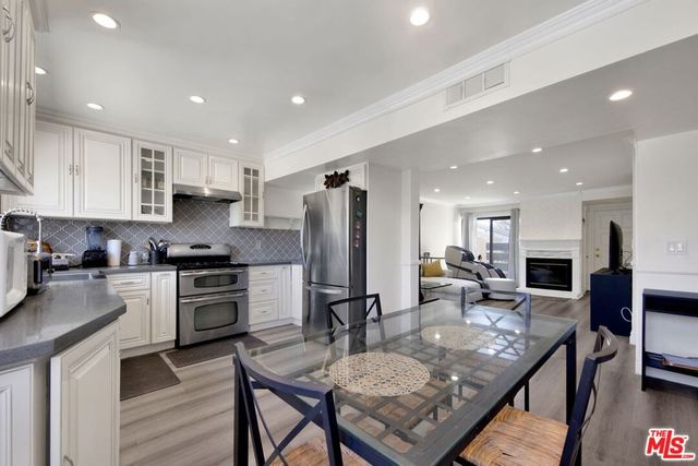 6840 Balboa Boulevard 507, Los Angeles, CA 91406