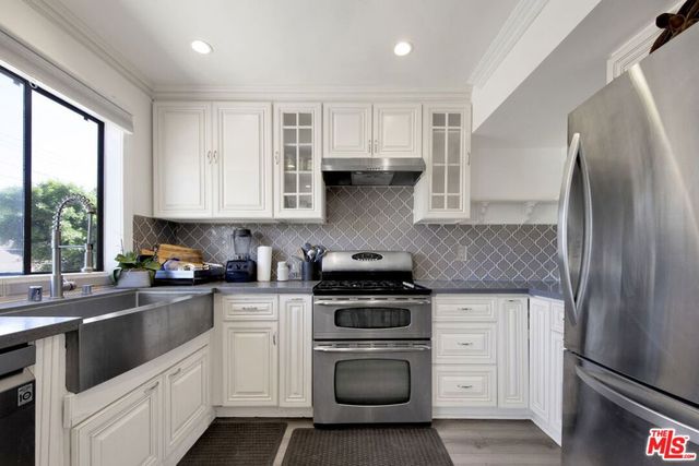 6840 Balboa Boulevard 507, Los Angeles, CA 91406