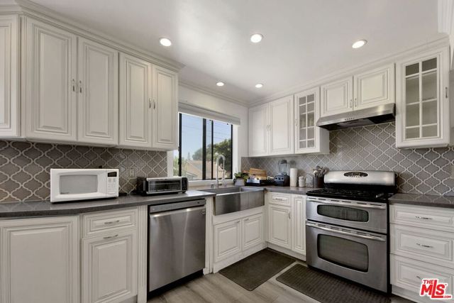 6840 Balboa Boulevard 507, Los Angeles, CA 91406