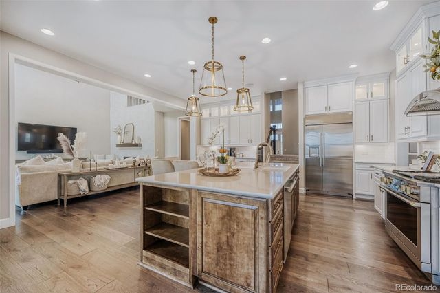 9876 Crimson Oak Court, Parker, CO 80134