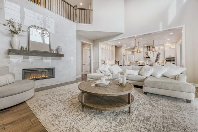 9876 Crimson Oak Court, Parker, CO 80134