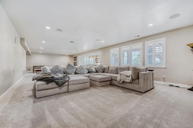 9876 Crimson Oak Court, Parker, CO 80134