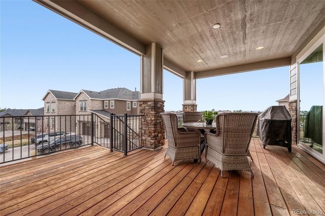 9876 Crimson Oak Court, Parker, CO 80134