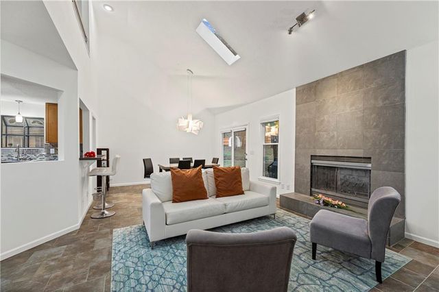 304 Lancelot Drive, Liberty, MO 64068