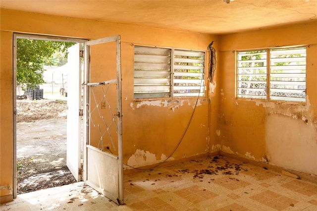 425 BRAVOS DE BOSTON, Vieques, PR 00765