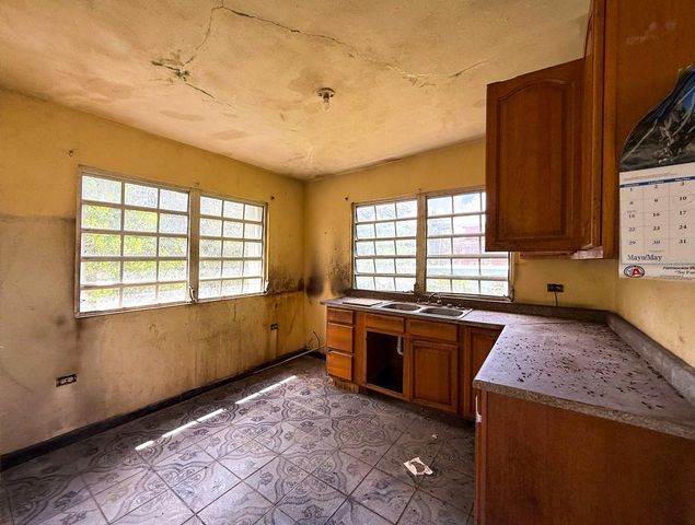 425 BRAVOS DE BOSTON, Vieques, PR 00765