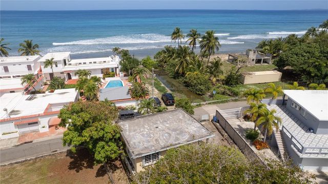 425 BRAVOS DE BOSTON, Vieques, PR 00765