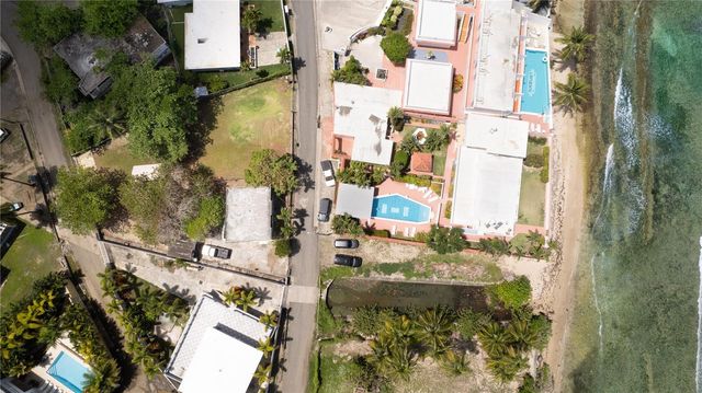 425 BRAVOS DE BOSTON, Vieques, PR 00765