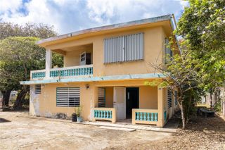 425 BRAVOS DE BOSTON, Vieques, PR 00765