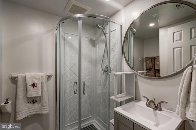 5703 BROOKSIDE DR, Chevy Chase, MD 20815